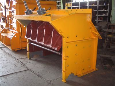 کاتالوگ سنگ شکن مدل MCM 250 B0