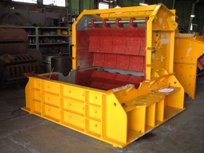 خریدار سنگ شکن های مدل MCM 350 B0