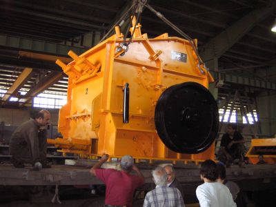 فروشنده سنگ شکن مدل MCM 350 B0