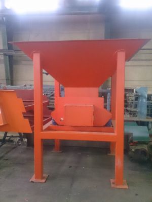 بزرگترین تولید کننده فیدر زمینی شرکت ارکان وزین0