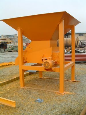 خرید و فروش دستگاه فیدر زمینی در ظرفیت های مختلف شرکت ارکان وزین0