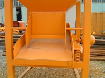 فروشنده دستگاه فیدر زمینی دست دوم شرکت ارکان وزین0