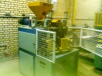 فروش کارخانه صنعتی-فروش کارخانه تولید قطعات پلاستیکی در اشتهارد 8