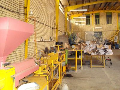 فروش کارخانه صنعتی-فروش کارخانه تولید قطعات پلاستیکی در اشتهارد 3