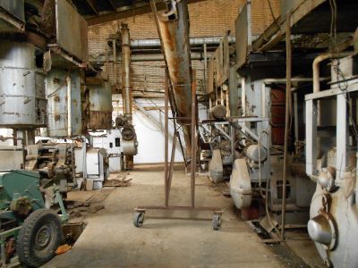 فروش کارخانه ‍‍بنبه باک کنی و روغن کشی در نیشابور4