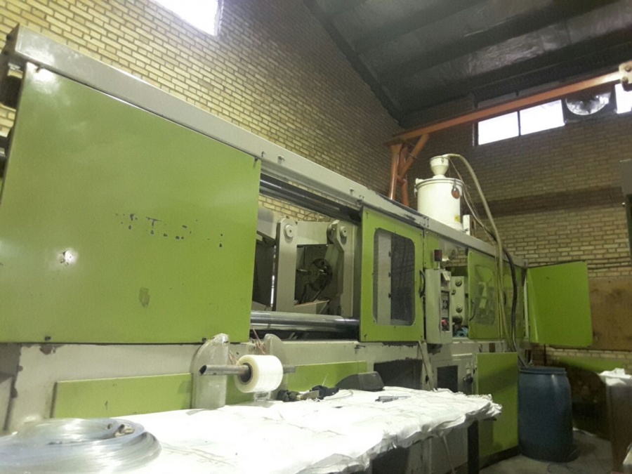 فروش‌ دستگاه تزریق و قالب های پلاستیک0