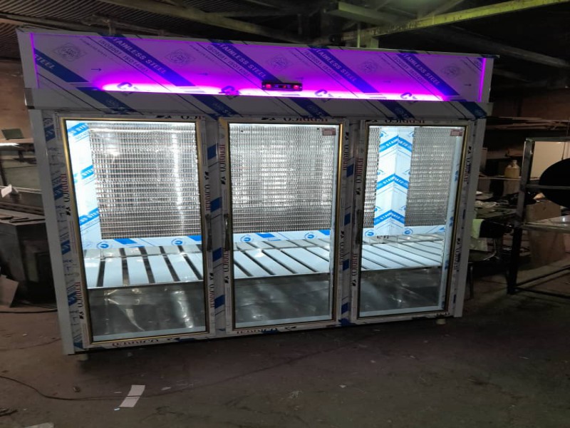 یخچال صنعتی شش درب فروشگاهی6