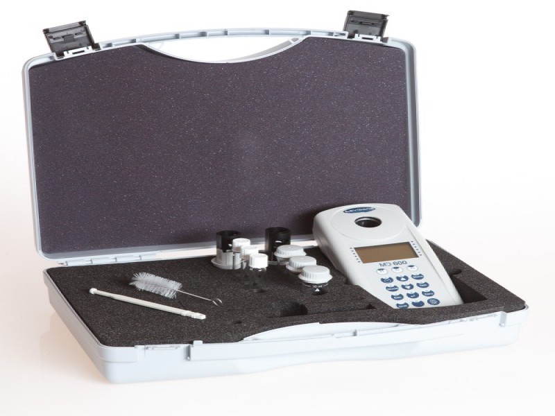 دستگاه فتومتر PHOTOMETER لاویباند پرتابل MD6001