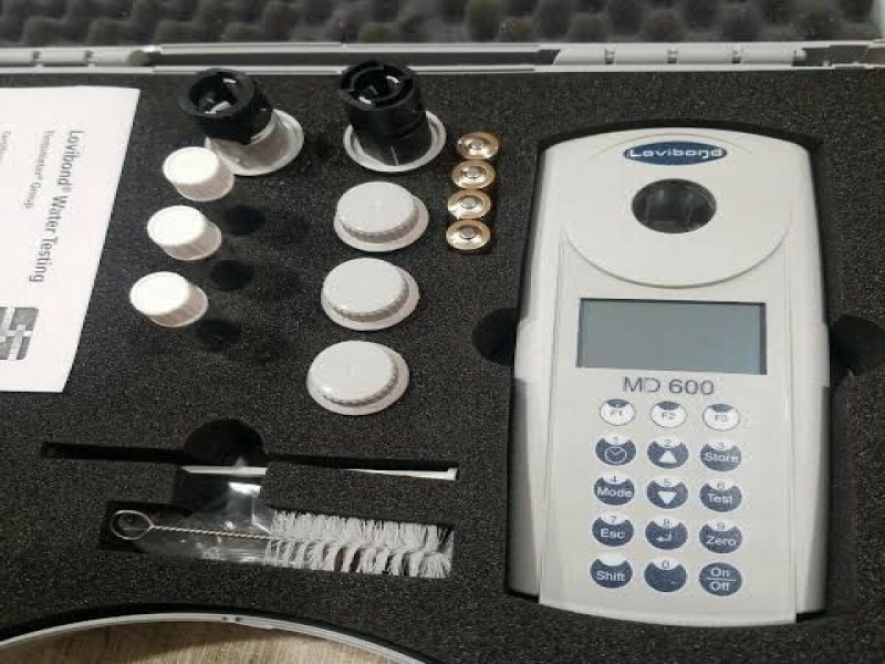 دستگاه فتومتر PHOTOMETER لاویباند پرتابل MD6000