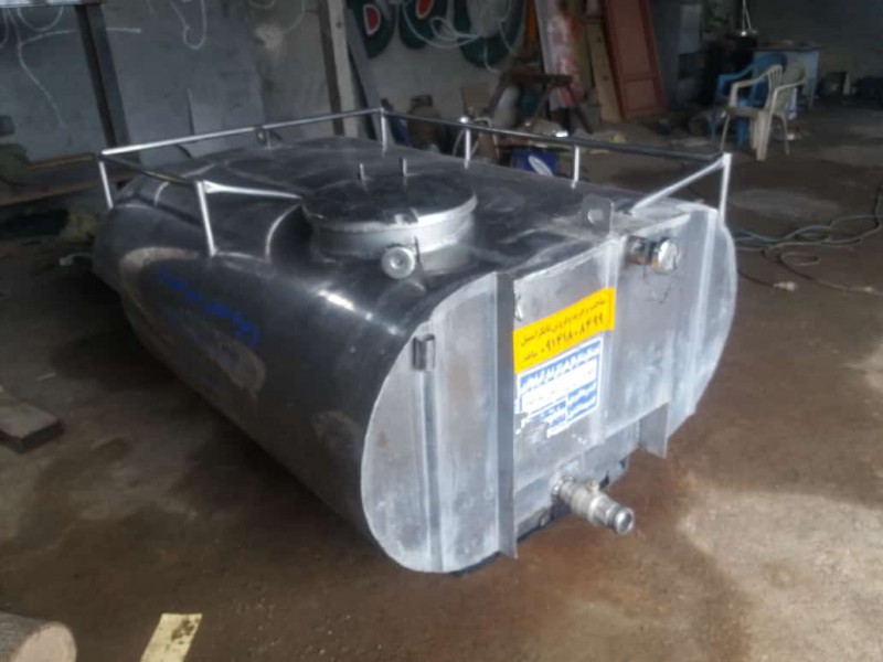 فروش مخزن حمل شیر 1 تنی1