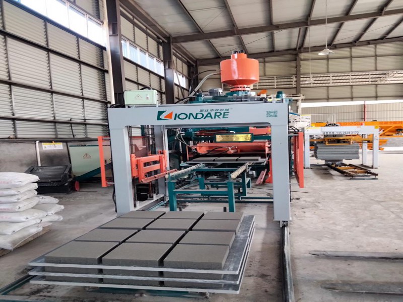 دستگاه تولید موزائیک بتنی چینی5