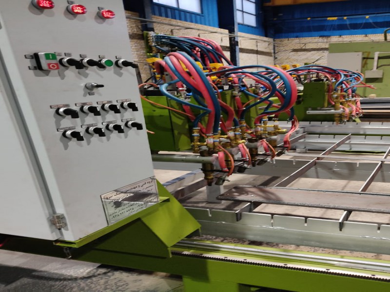 ساخت و تعمیرات ماشین آلات CNC0