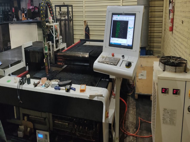 ساخت و تعمیرات ماشین آلات CNC4