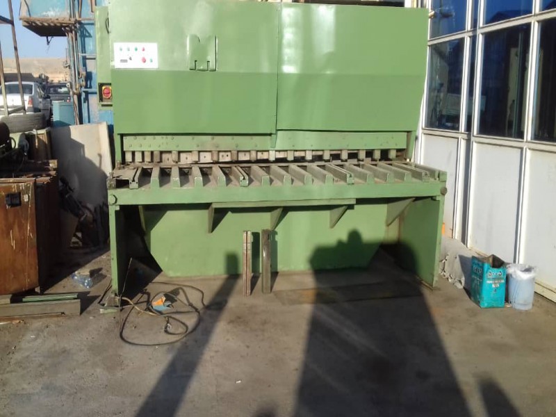 خریدار ماشین آلات صنعتی9