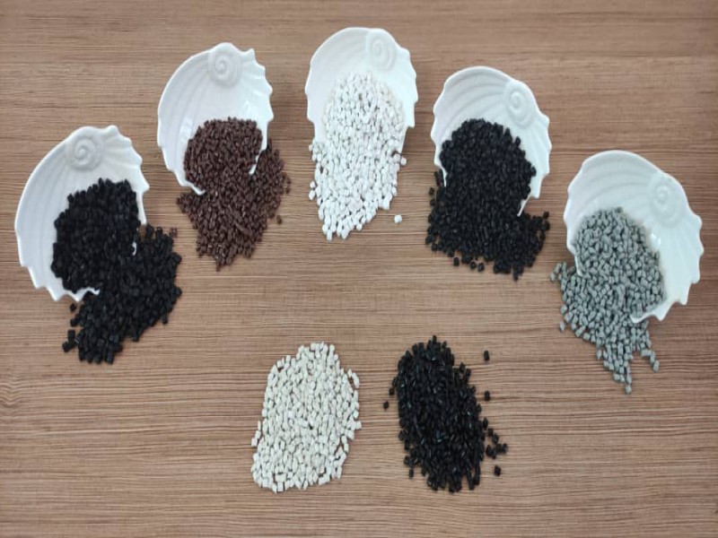 ABSپلاستیک سفیدومشکی0