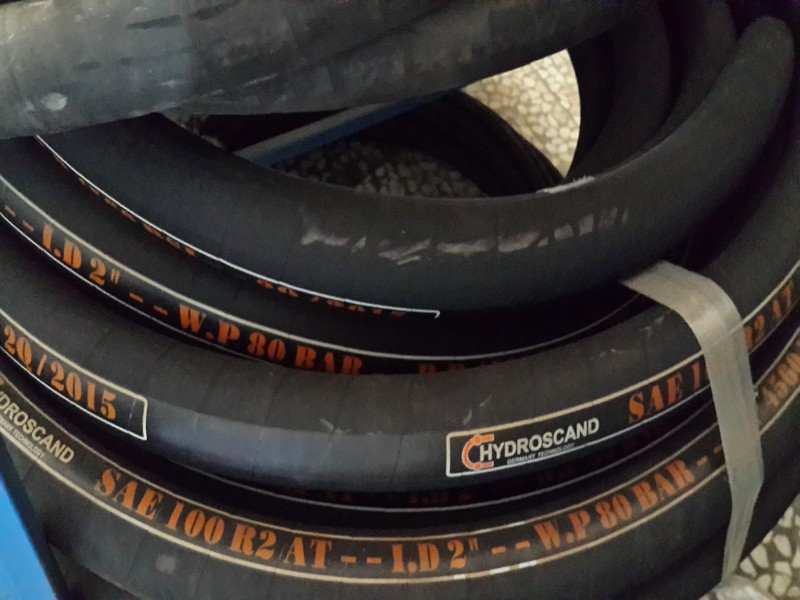 واردات شیلنگ هیدرولیک سیم دار و نخ دار1