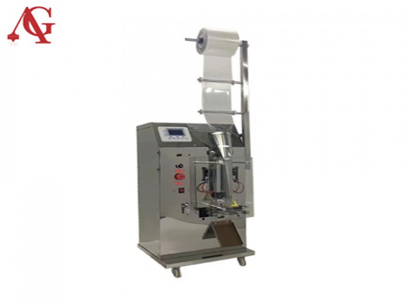 فروش دستگاه پرکن مایعات سه طرف دوخت1