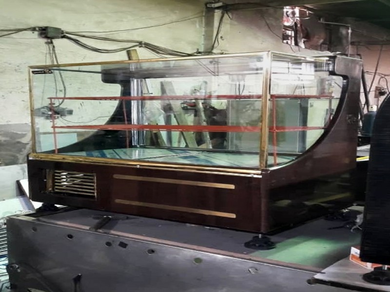 فروش یخچال شو کیک کافی شاپ8