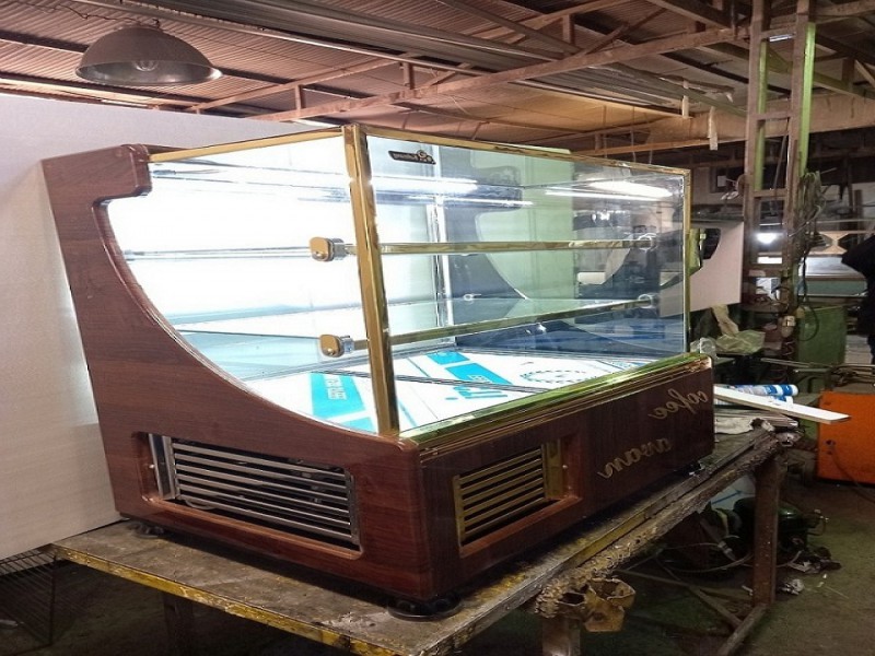 فروش یخچال شو کیک کافی شاپ7