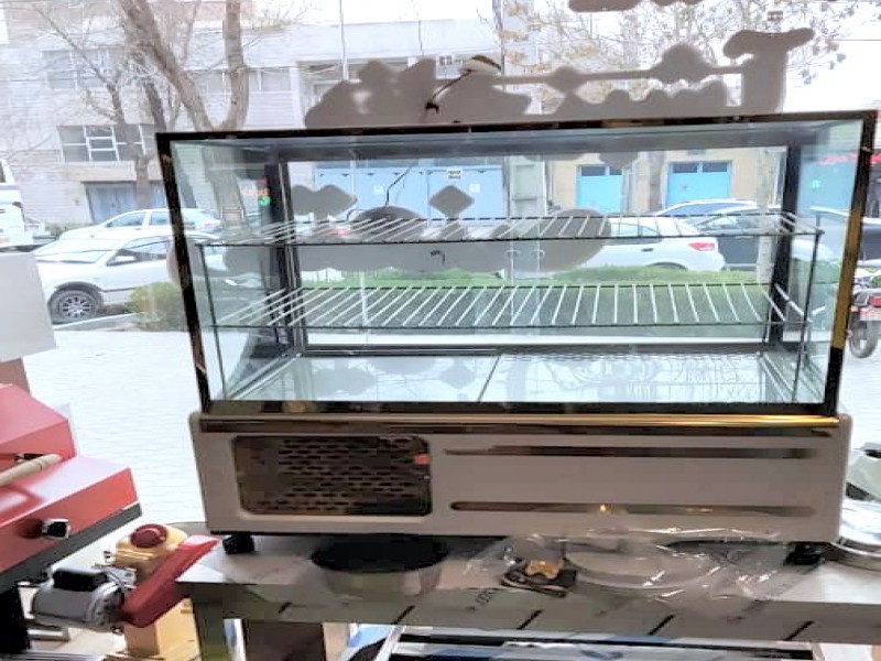 فروش یخچال شو کیک کافی شاپ4