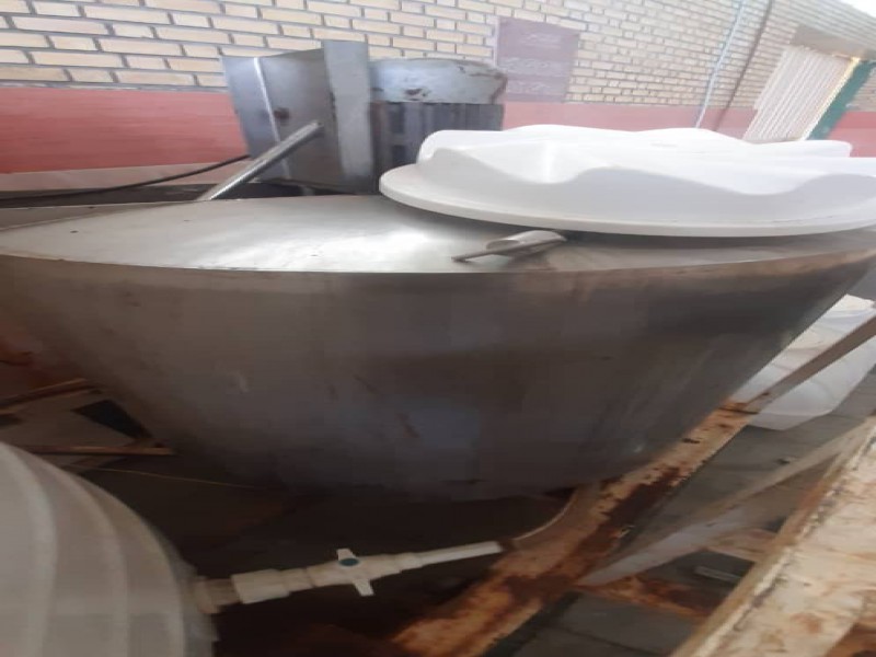 میکسر استیل 1500 لیتری 316 تک جدار1