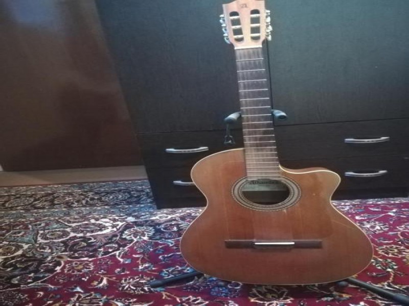 فروش گیتار alhambra z nature cw شیراز0