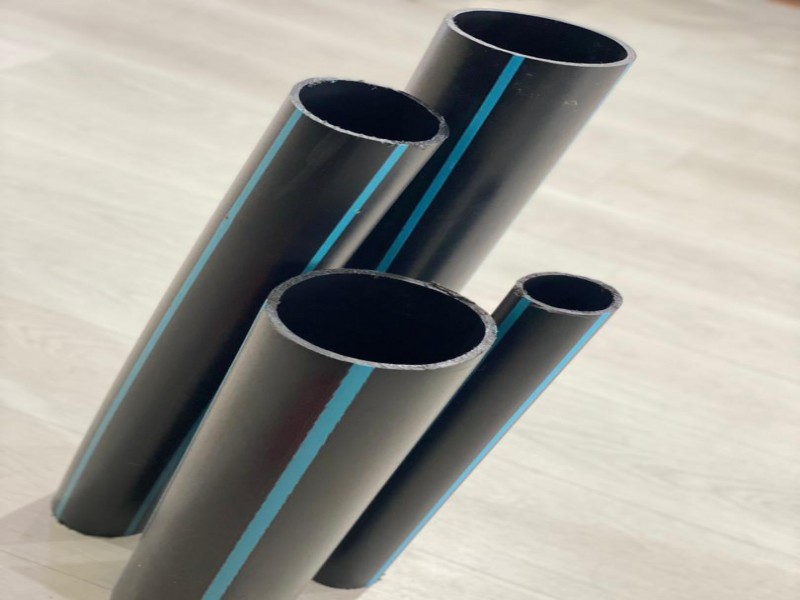 فروش لوله آب پلی اتیلن0