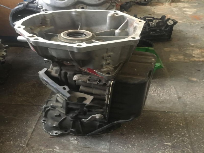 فروش لوازم یدکی خودروهای وارداتی عبدالهی7