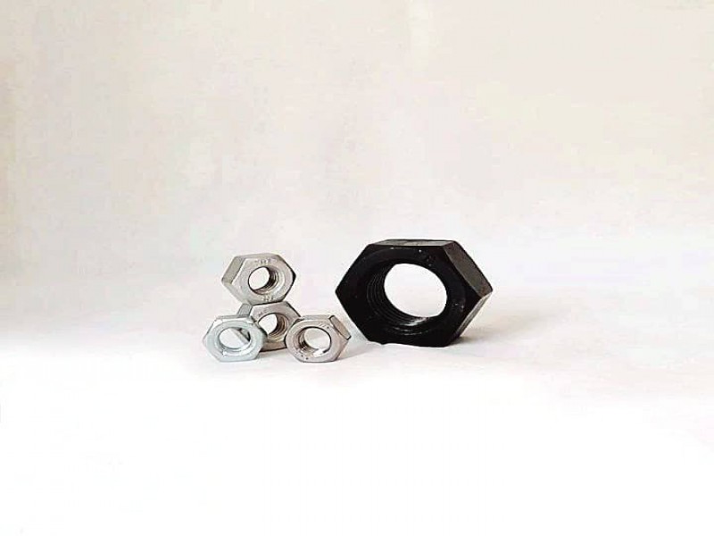 تولید و تامین مهره شش گوش شرکت باتاب ایرانیان2