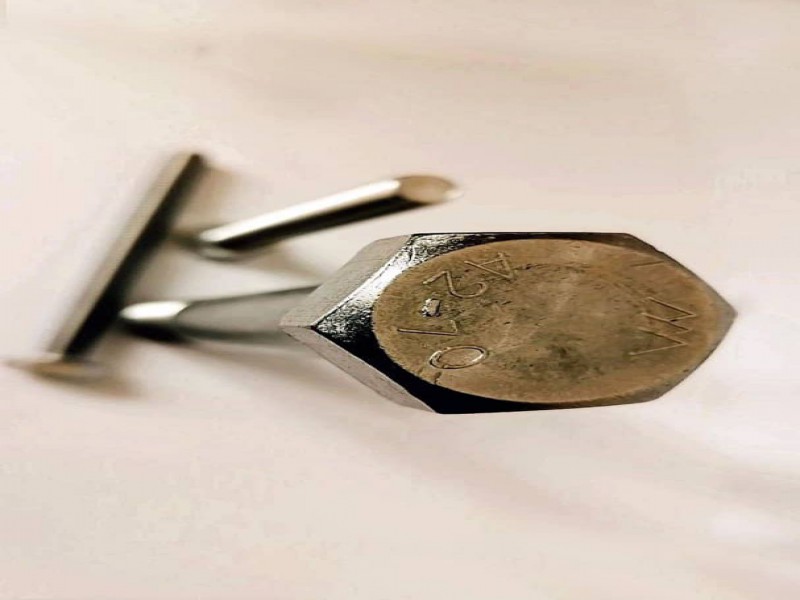 تولید و تامین پیچ شش گوش شرکت باتاب ایرانیان2