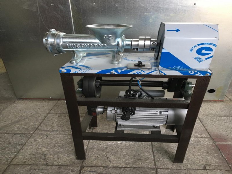 چرخ گوشت صنعتی تکنو صنعت0
