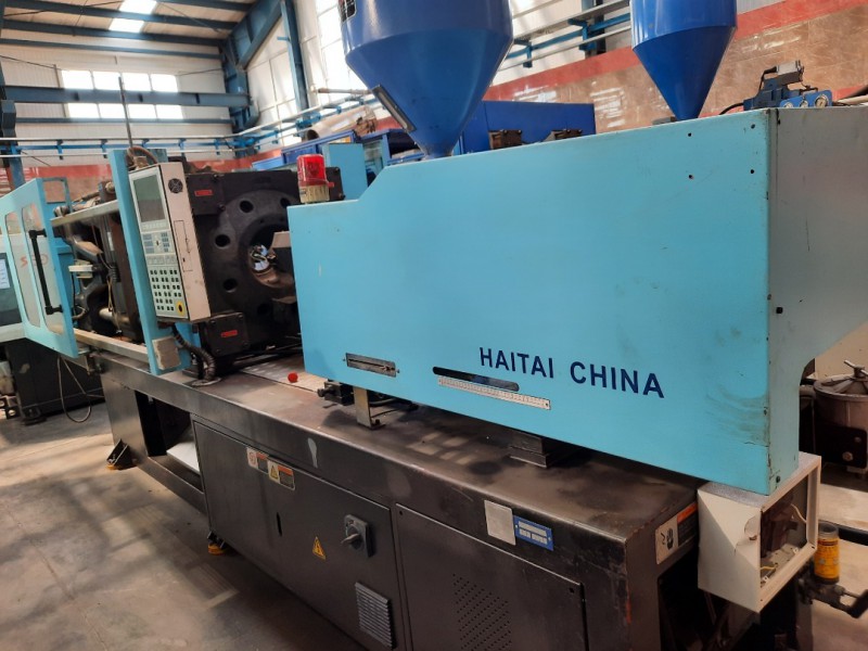 دستگاه تزریق 200 تن هایتین شرکت شایان اعتماد1