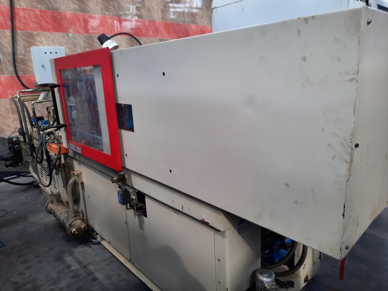 دستگاه تزریق 138 تن هایدا شرکت شایان اعتماد2