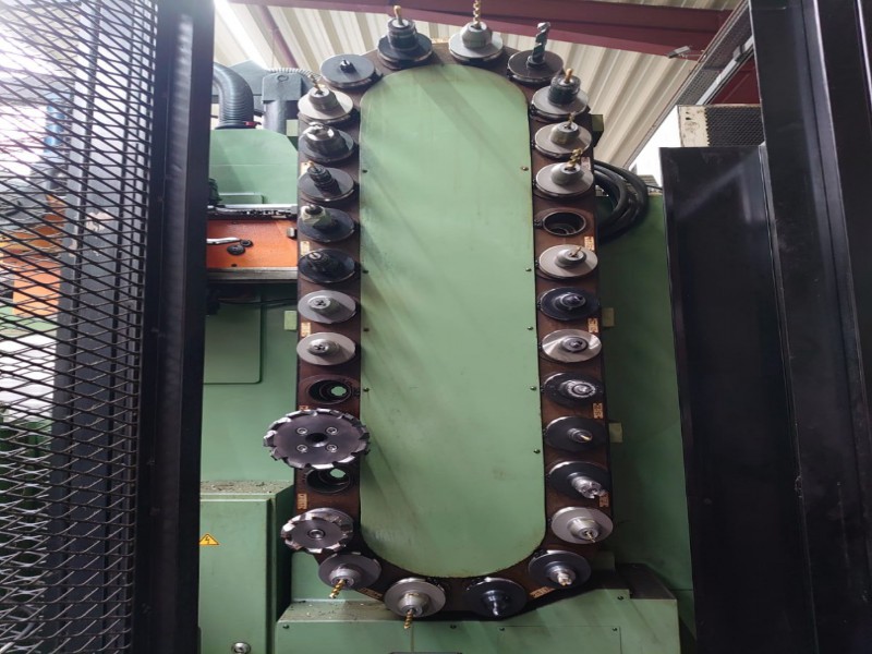 دستگاه فرز 3 محور زایر شرکت شایان اعتماد4