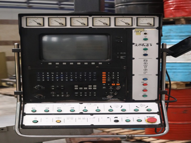 دستگاه فرز 3 محور زایر شرکت شایان اعتماد3