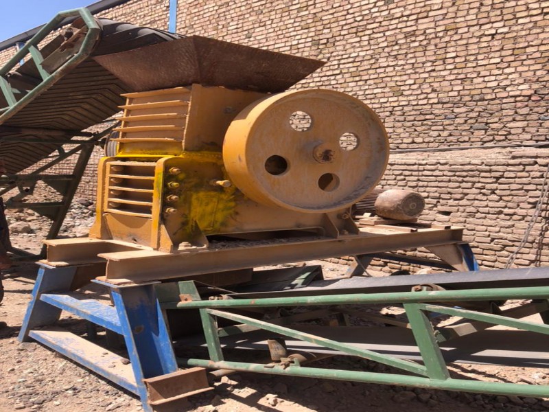 دستگاه سنگ شکن فکی3