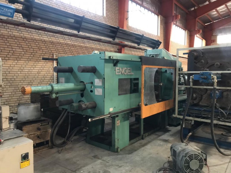 فروش دستگاه تزریق پلاستیک 250 تنی0