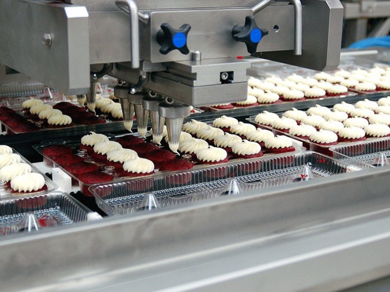 خریدار تجهیزات قنادی صنعتی0