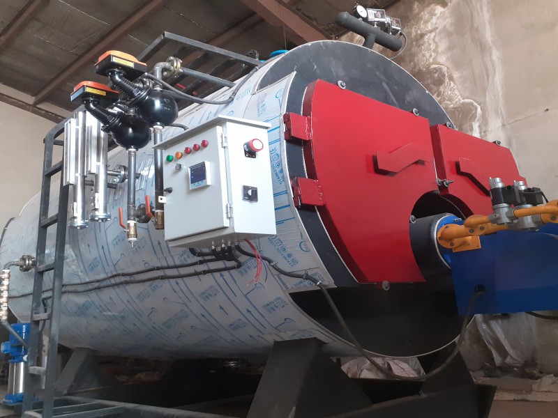 فروش دیگ بخار ۵ تن ۱۰ بار فشار کاری0