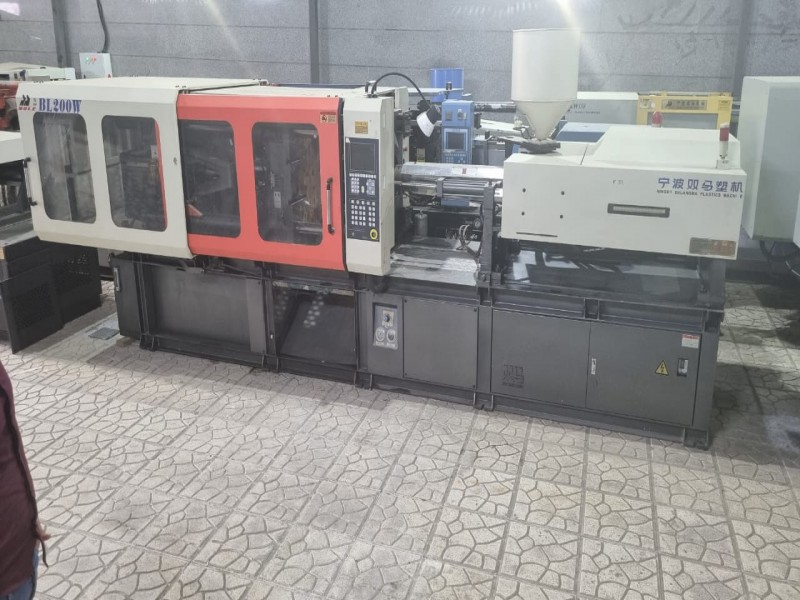 خدمات فروش ماشین آلات0