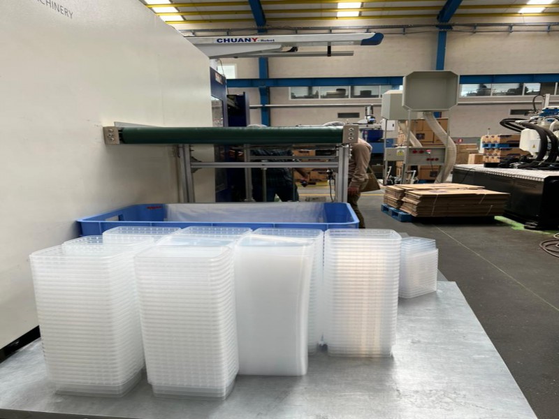 فروش دستگاه , ربات تزریق پلاستیک4