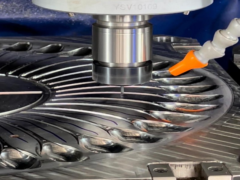 فروش دستگاه , ربات تزریق پلاستیک2