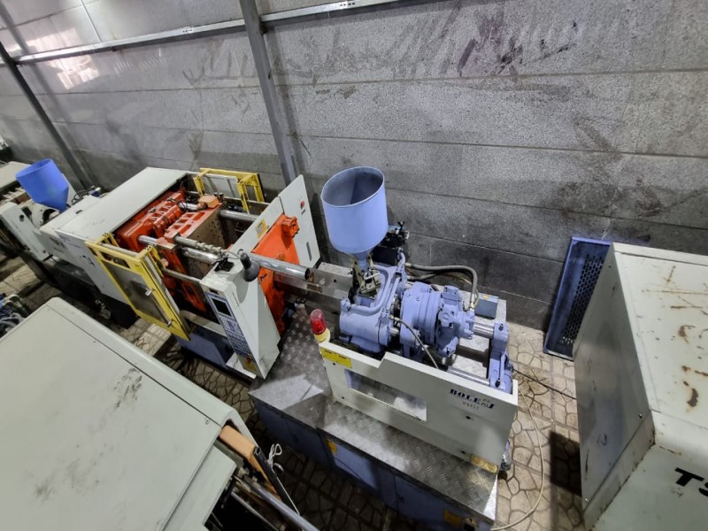 فروش دستگاه تزریق پلاستیک 158 تن بولی0