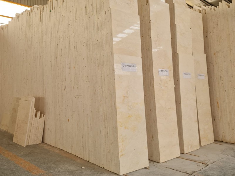 سنگ ترامیت میاندوآب11