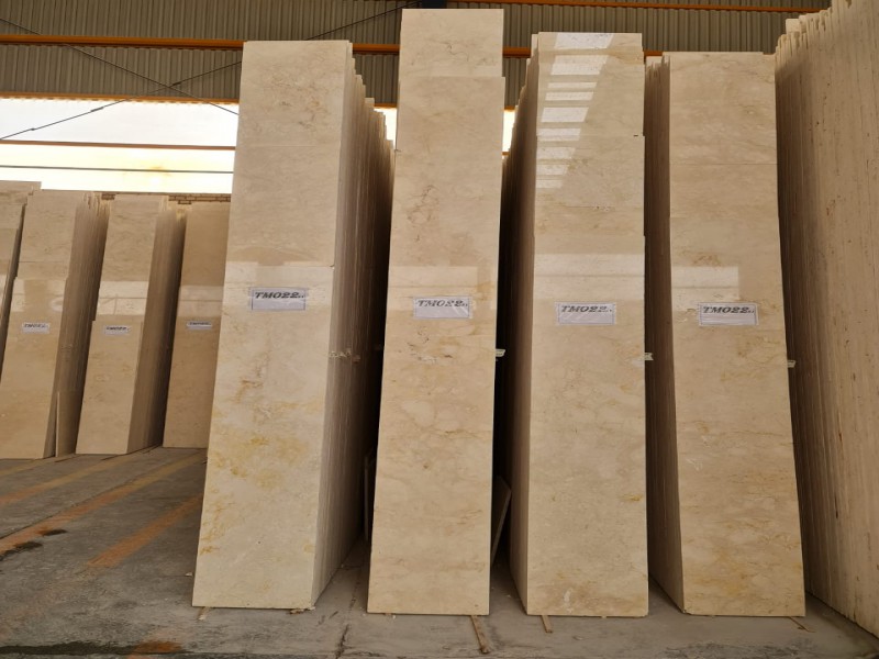 سنگ ترامیت میاندوآب3