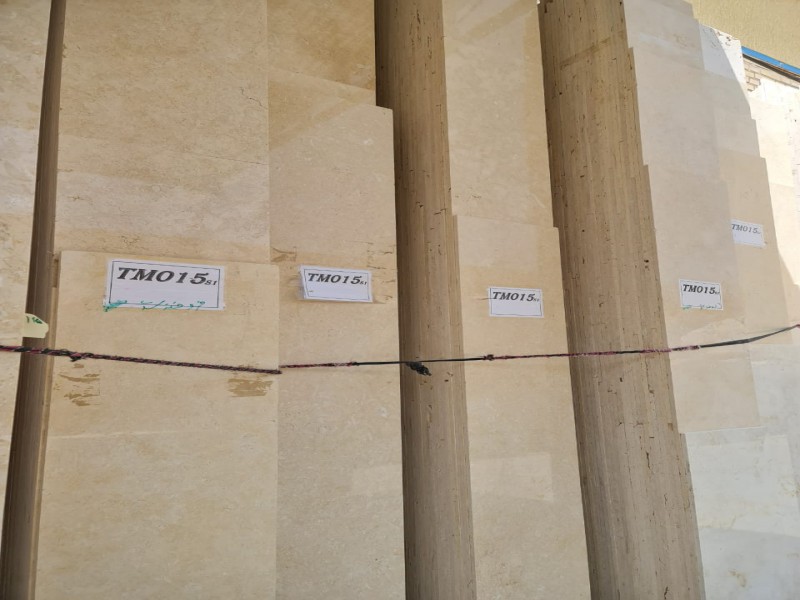 سنگ ترامیت میاندوآب2