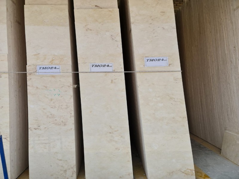 سنگ ترامیت میاندوآب1