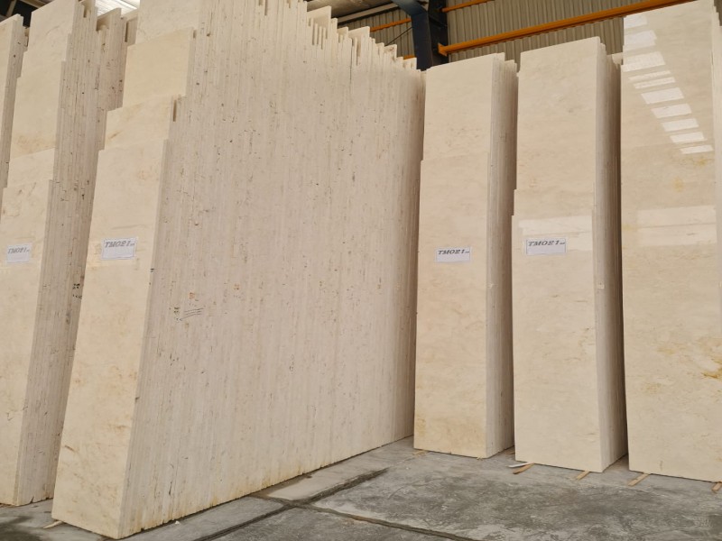 سنگ ترامیت میاندوآب5