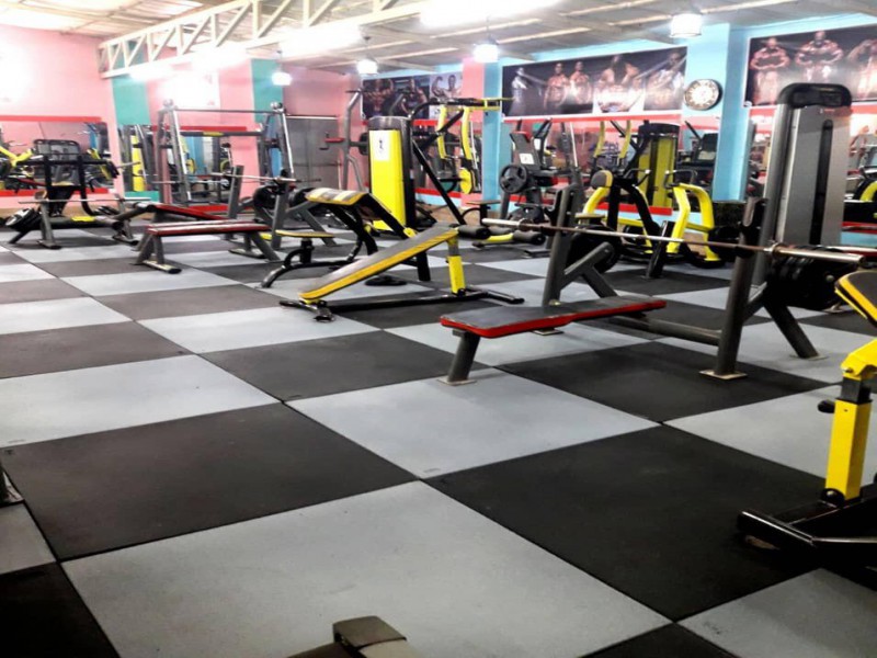 کفپوش ورزشی آما2