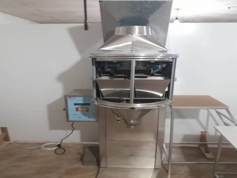 دستگاه بسته بندی توزین فله0